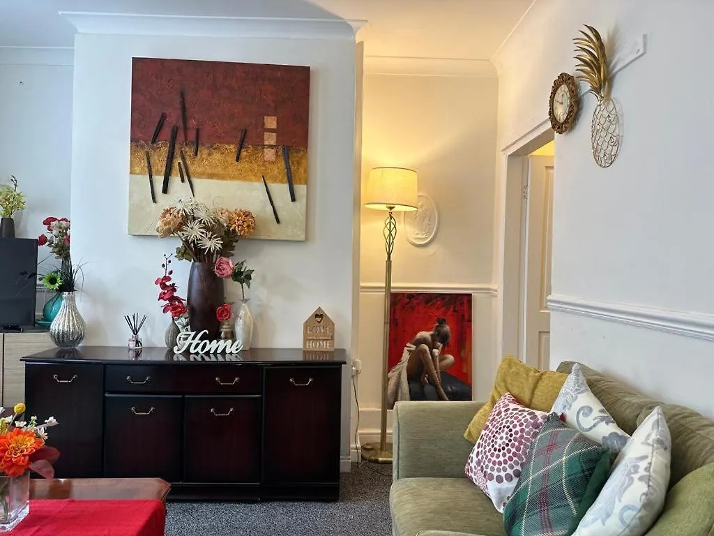 Holiday home Grace'S Home Rotherham